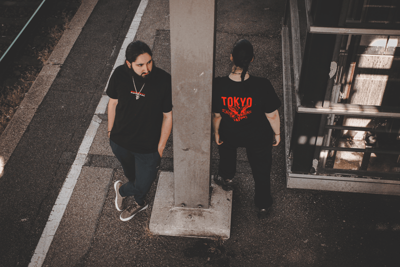 Rückansicht des Kurokai T-Shirts Tokyo Crane
